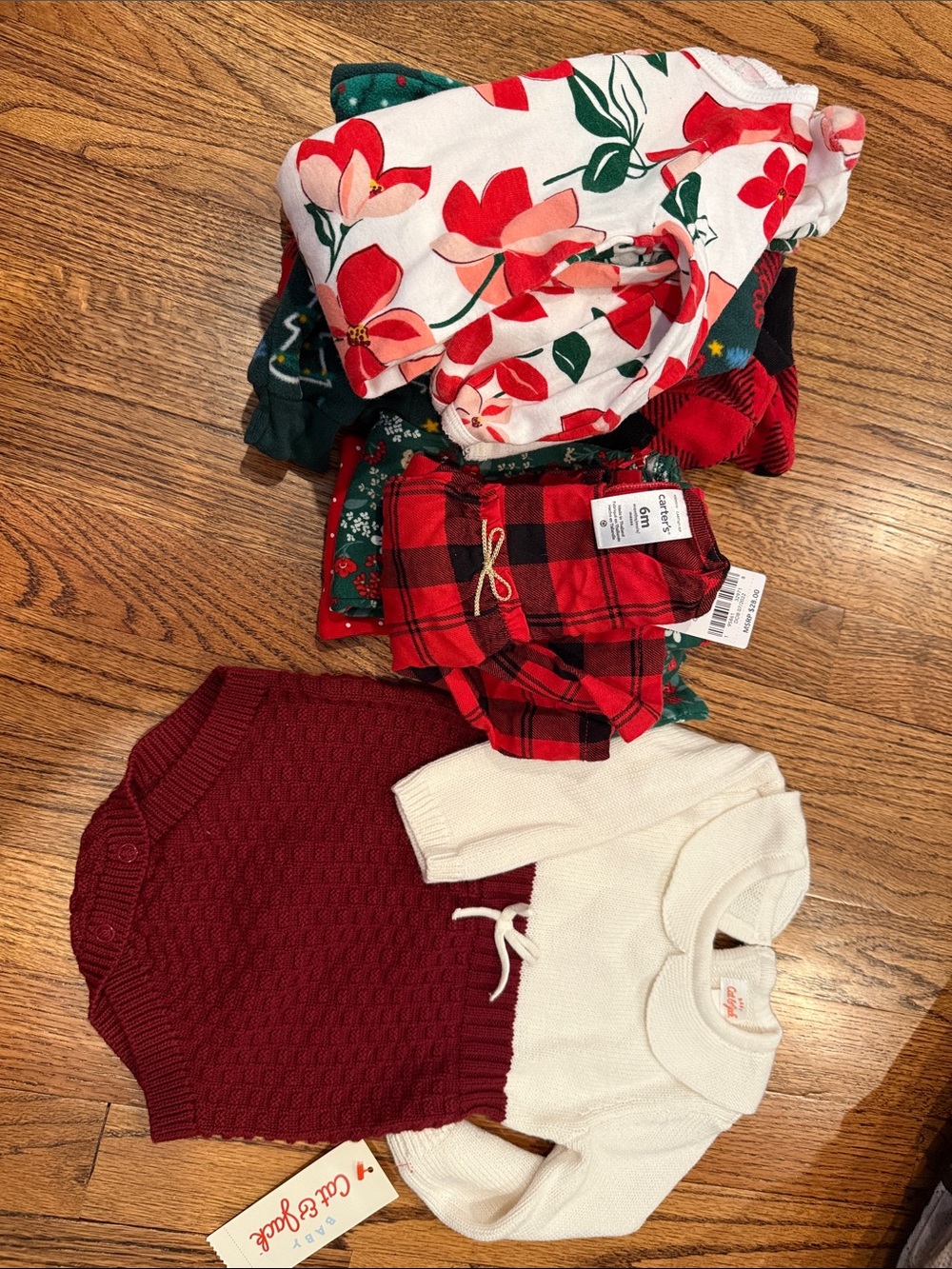 Bundle of girls 3-6month Christmas outfits